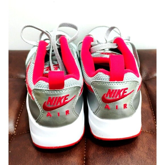 NIKE Air Max Muse 654729 Silver Red White Womens Athletic Shoes Size 9 - Picture 3 of 12